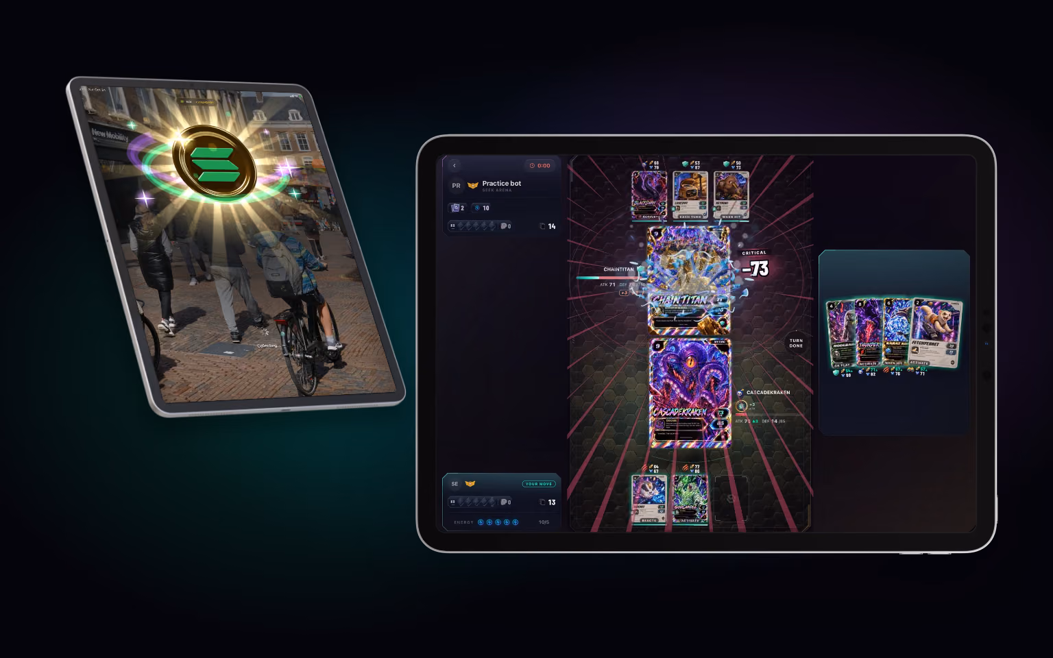 Seekprotocol en dos iPad: una captura en AR de una moneda de Solana y una partida de Seek Arena en vivo